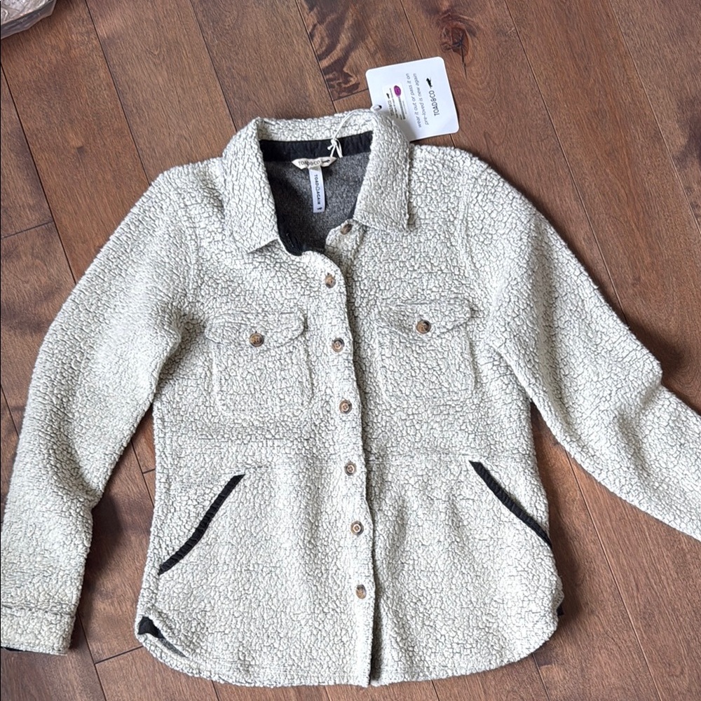Toad&Co Cream Teddy Jacket Classic Collar Plush Texture - Picture 4 of 4